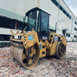 CATERPILLAR CB564D