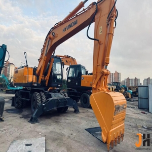 HYUNDAI 210W-7 WHEEL EXCAVATOR