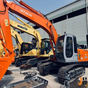 HITACHI EX200-5