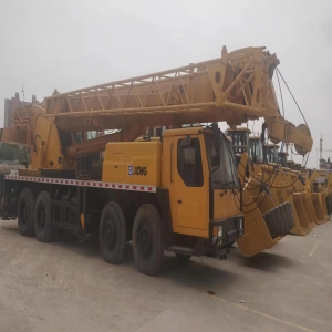 XCMG QY70K 50T Crane